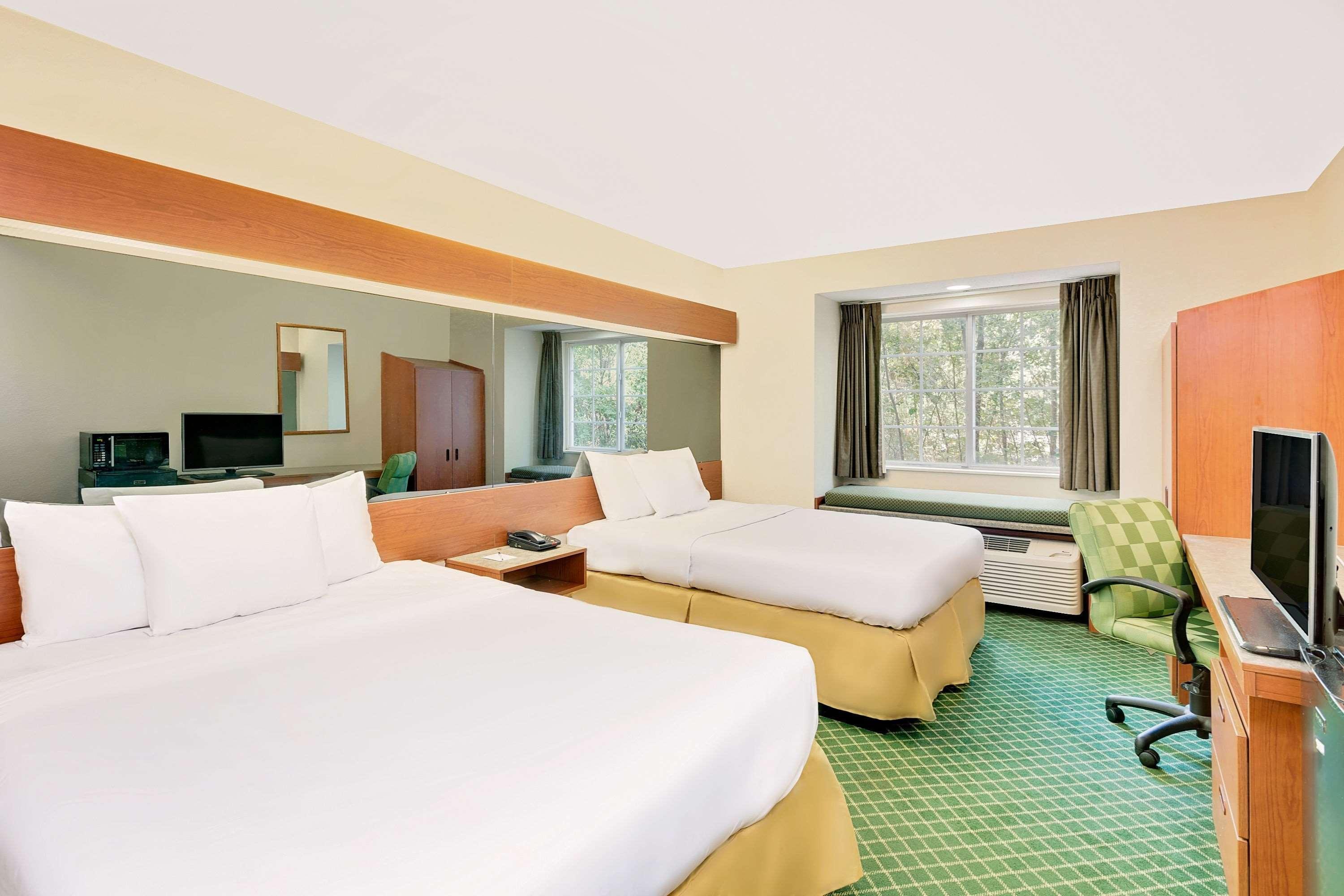Microtel Inn & Suites By Wyndham Augusta/Riverwatch Extérieur photo