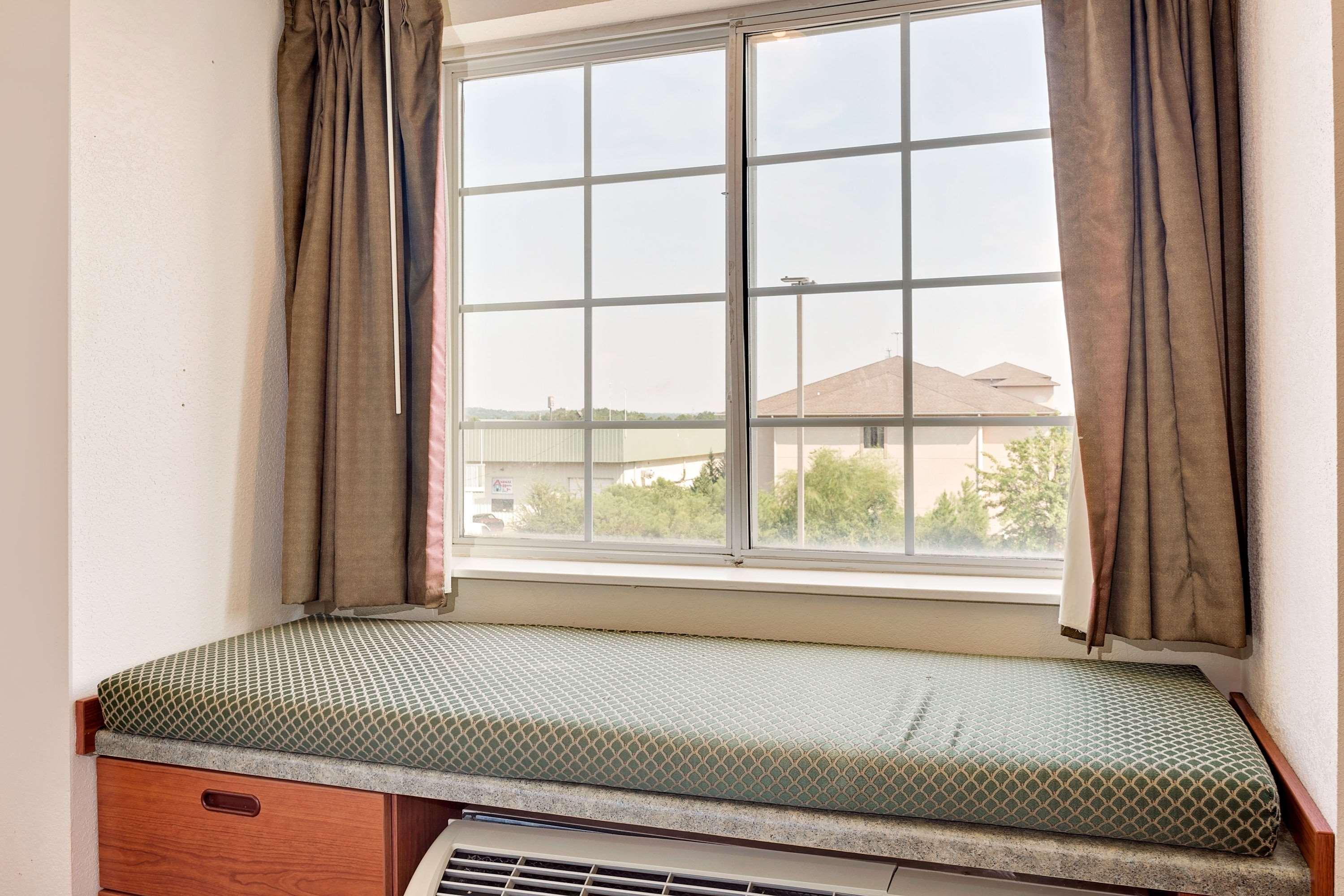 Microtel Inn & Suites By Wyndham Augusta/Riverwatch Extérieur photo