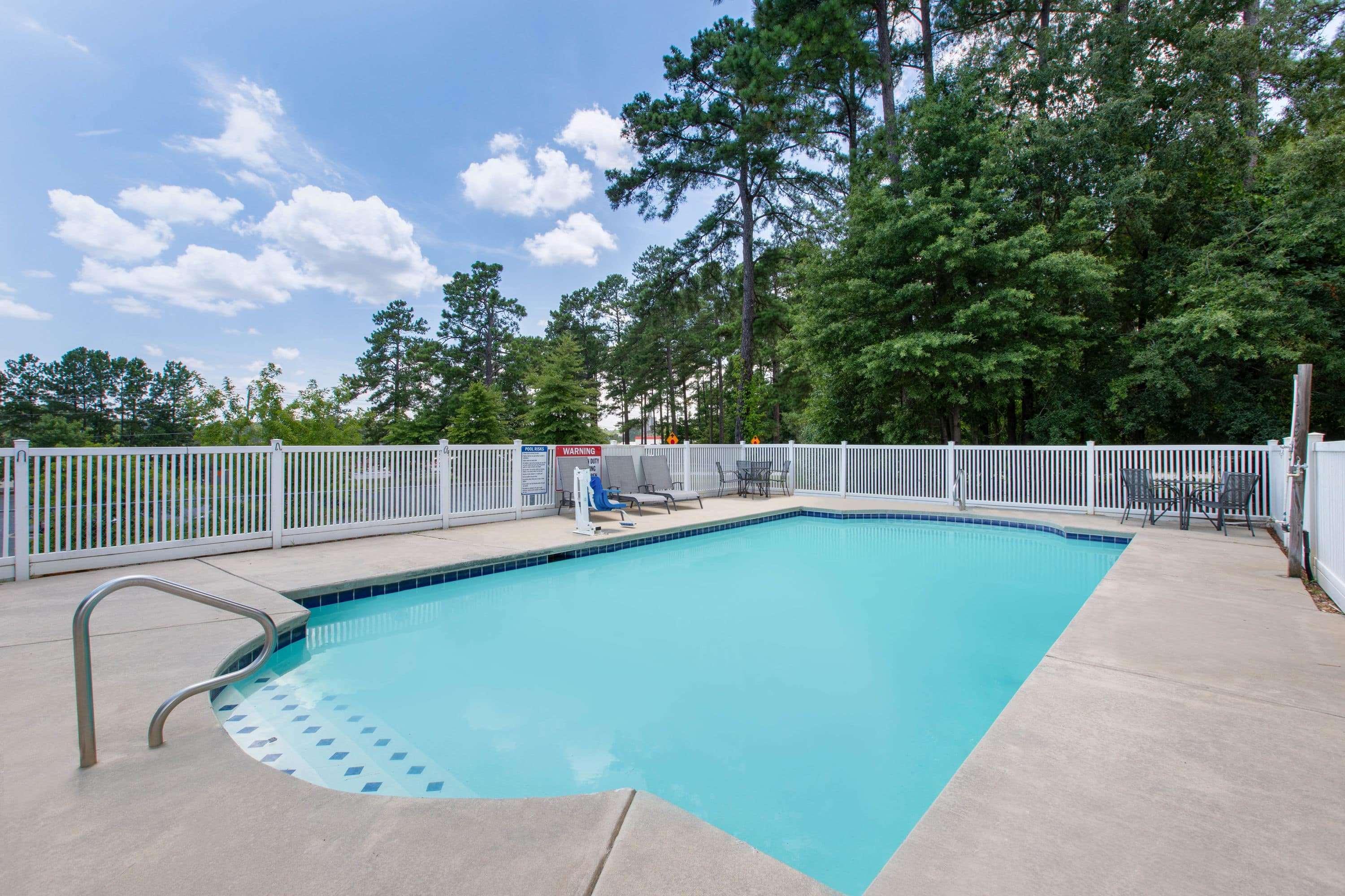 Microtel Inn & Suites By Wyndham Augusta/Riverwatch Extérieur photo