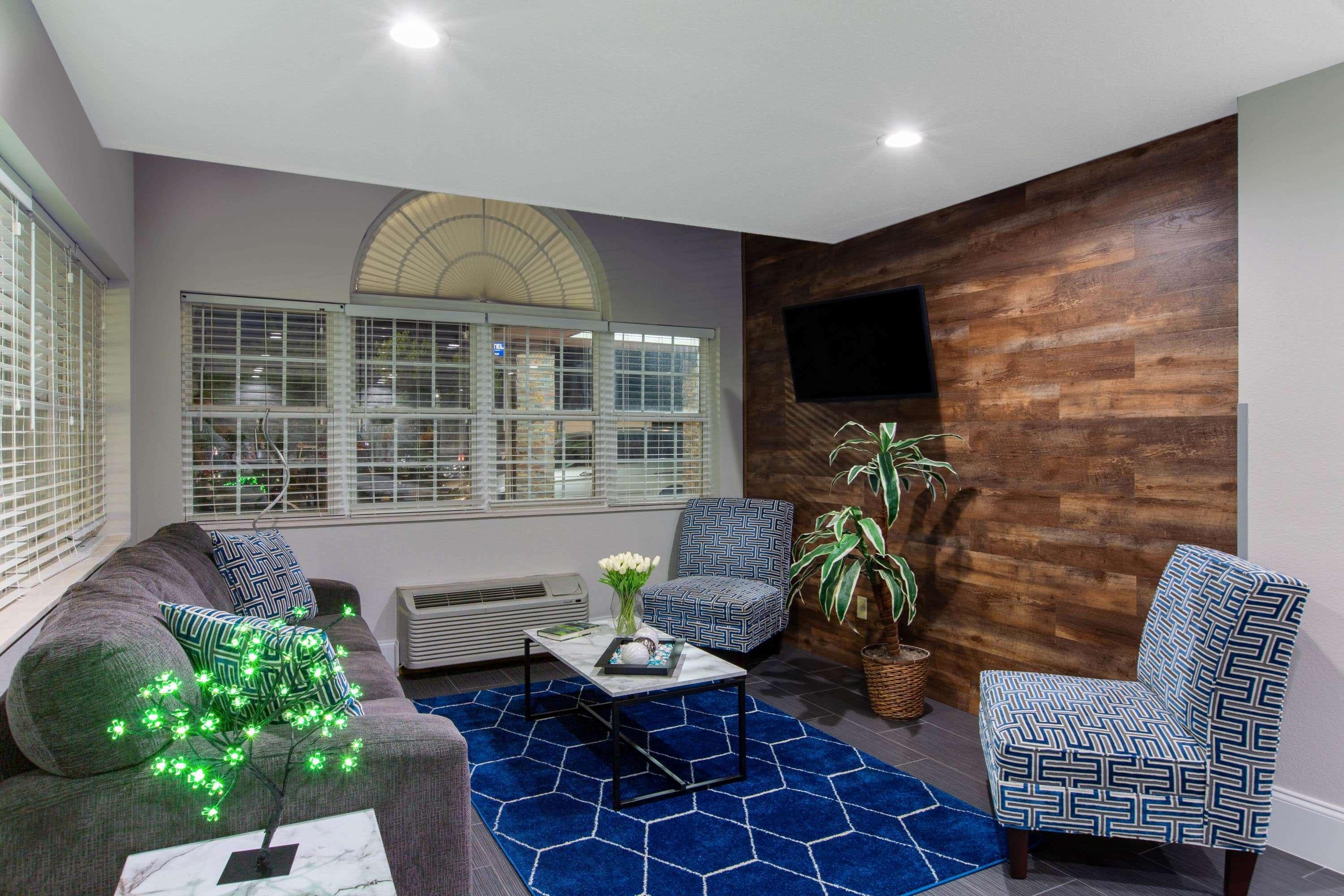 Microtel Inn & Suites By Wyndham Augusta/Riverwatch Extérieur photo
